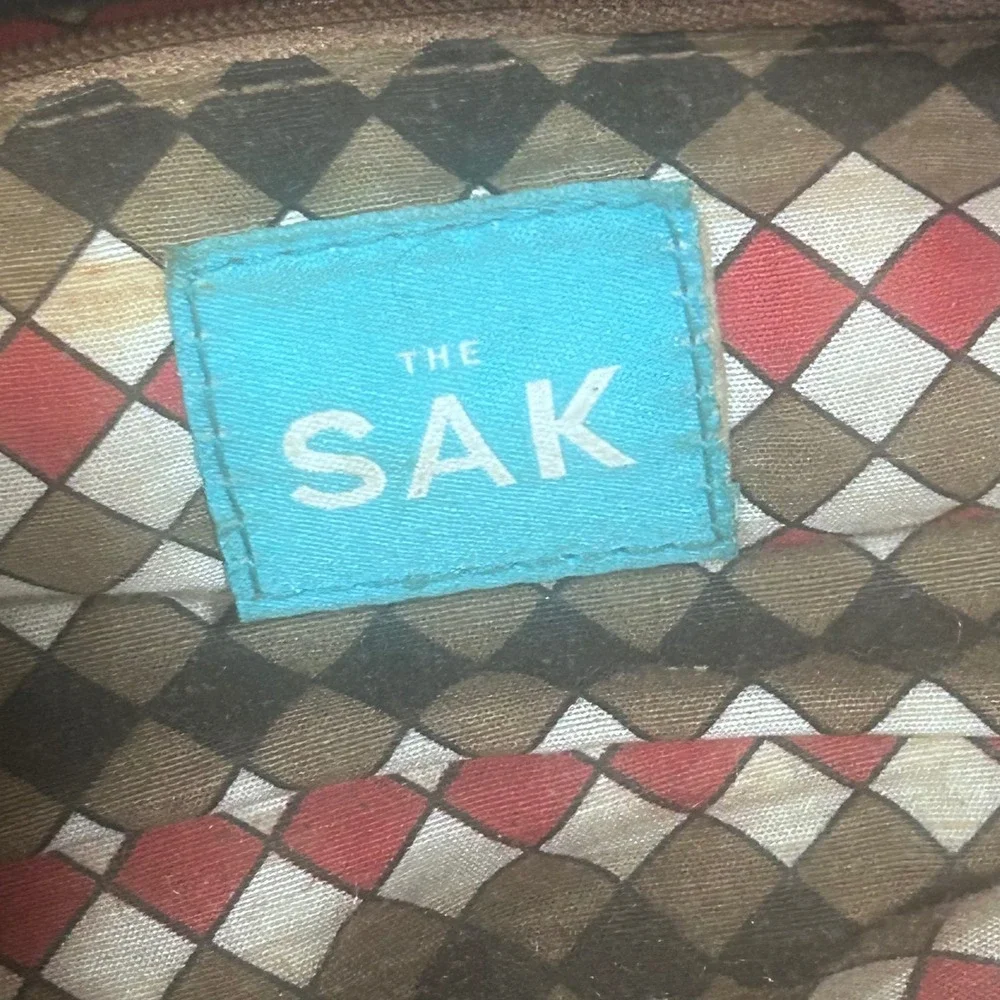 The Sak sak black